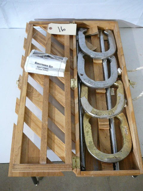 Horse Shoe Set