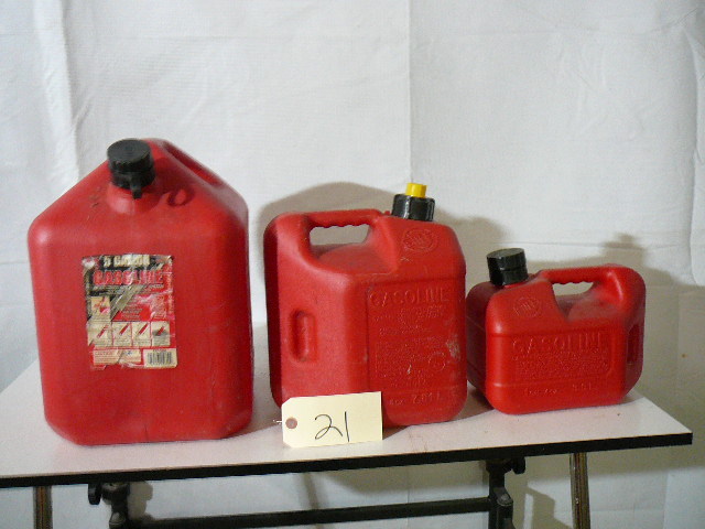 3 Gas Cans