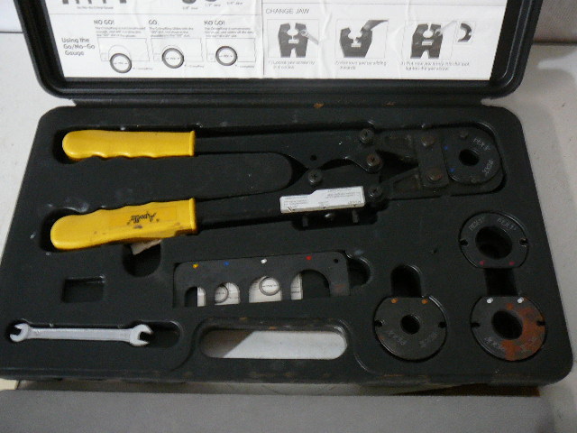 Pex Crimp Tool Set
