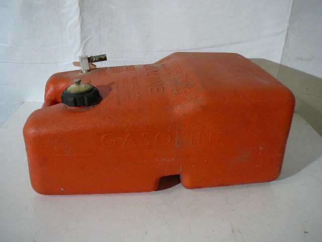 Marine Tank 6.6 galllon