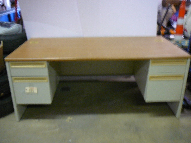 Metal Desk Tan