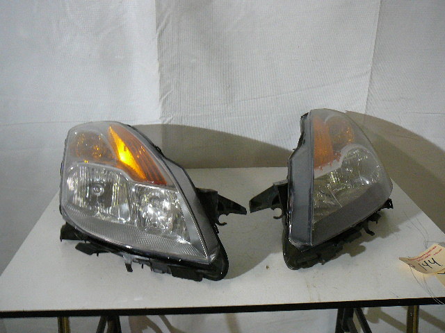 Headlamps Nissan Altima RT & LH