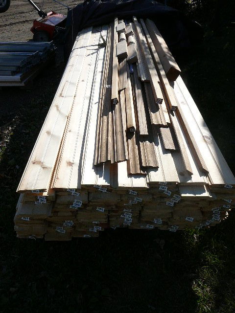 Pine Tongue & Groove beaded Boards