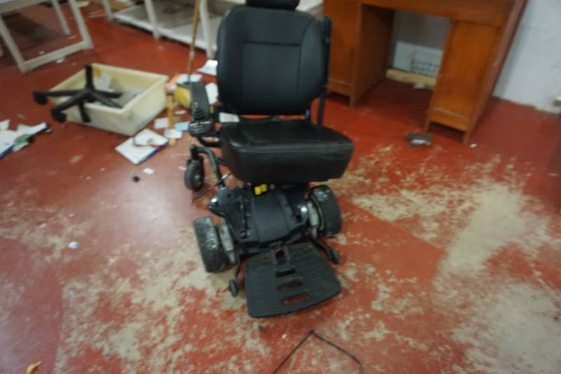 Select Elite Power Wheel Chair