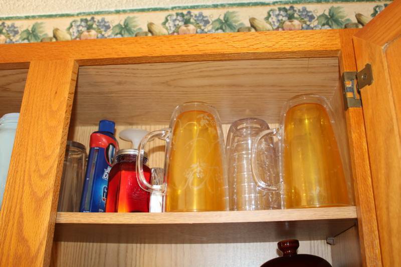 lot 240 image: Glasses, Stemware