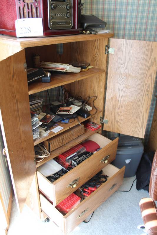 lot 229 image: CDs, Cassette Tapes