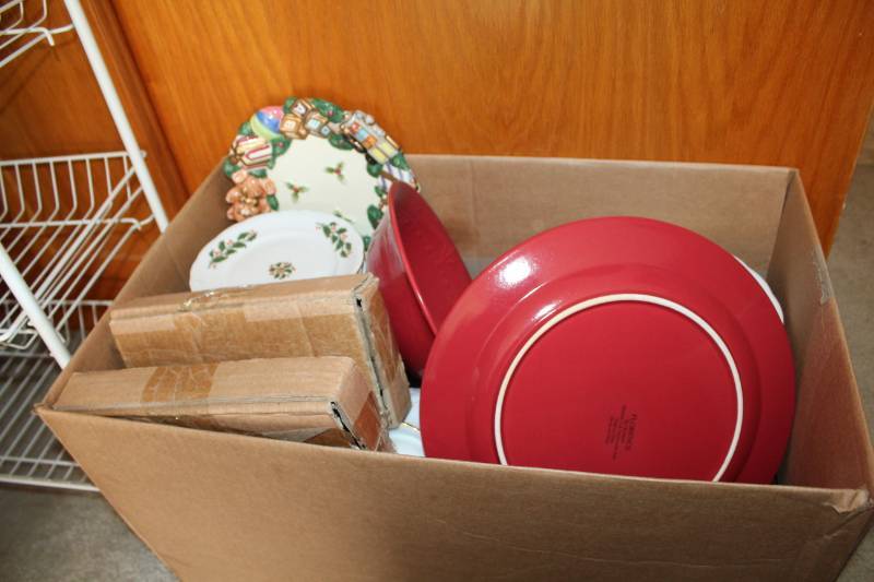 lot 235 image: Holiday Dinnerware - Plates, Serving Bowls, Cups, Bowls