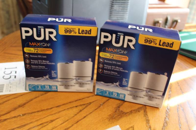 lot 226 image: Lot of (2) Pur Water Filters