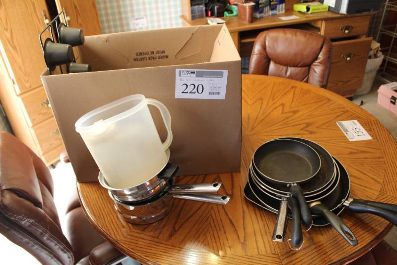 lot 220 image: Cookware, Pans, Skillets