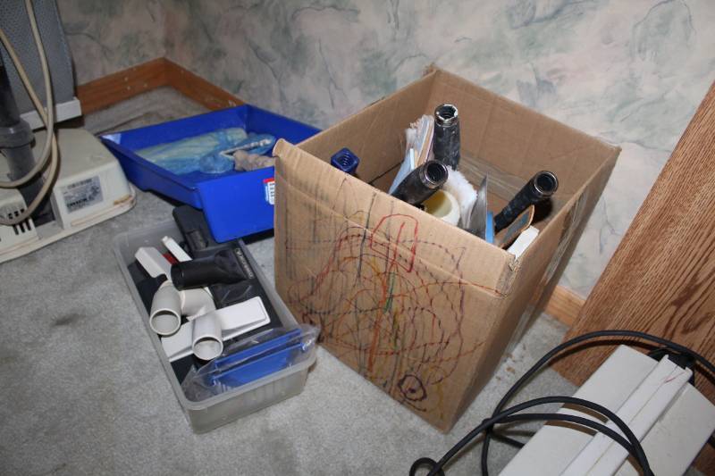 lot 193 image: Paint Supplies - Rollers, Brushes, Pans, And More