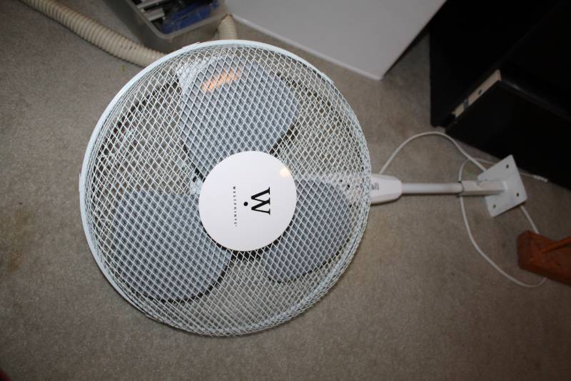 lot 197 image: Westpointe Stand Floor Fan