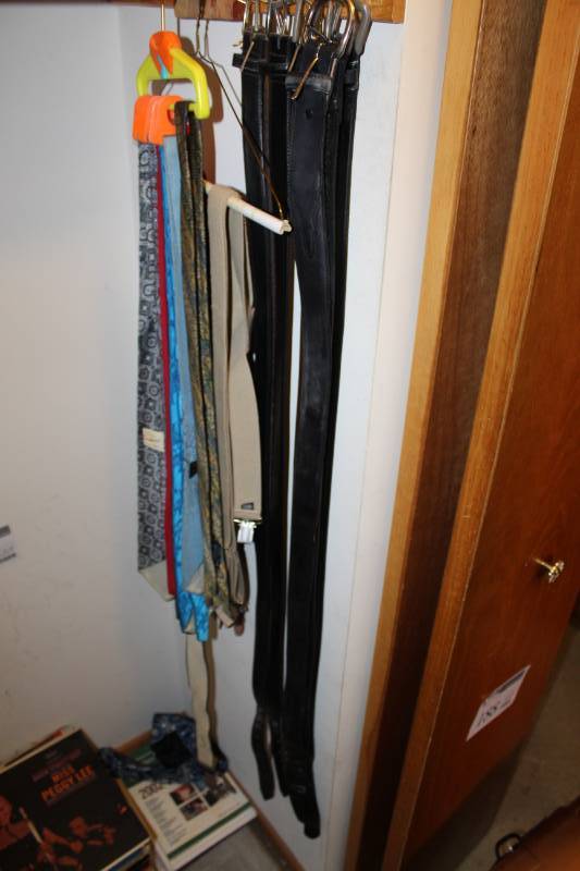 lot 187 image: Mens Belts, Neck Ties