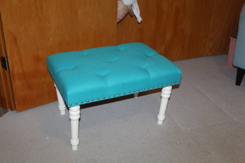 lot 168 image: Foot Stool