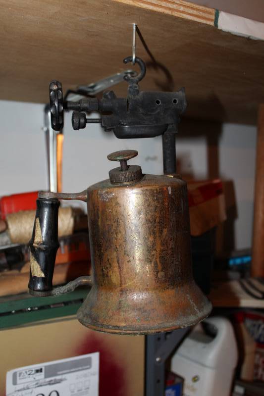 lot 273 image: Vintage Torch