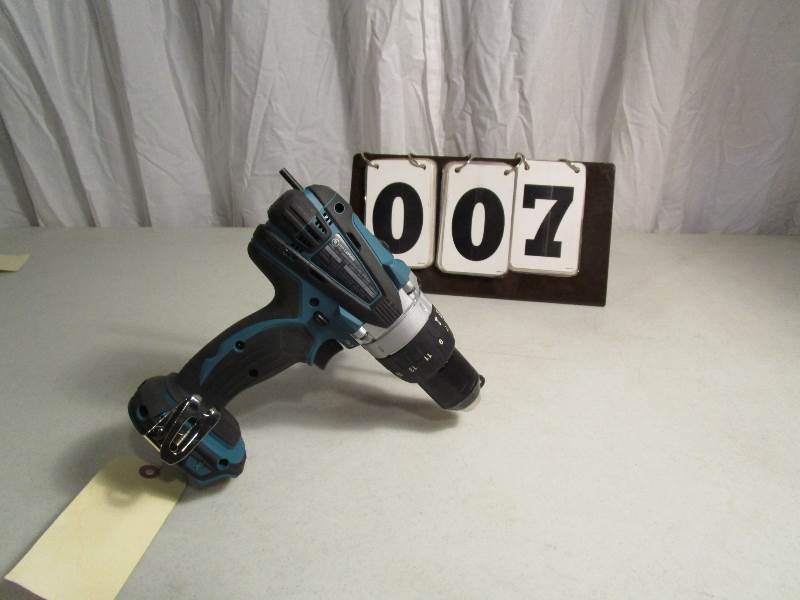 Makita 18 Volt LXT 12 Hammer DriverDrill