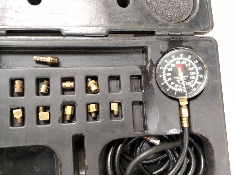 lot 42 image: Snap-On EEPV308A Auto Trans Pressur...