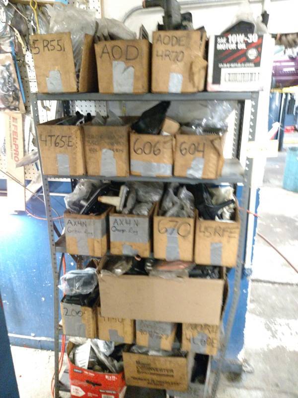 lot 185 image: Shelf Unit with Transmission Parts...