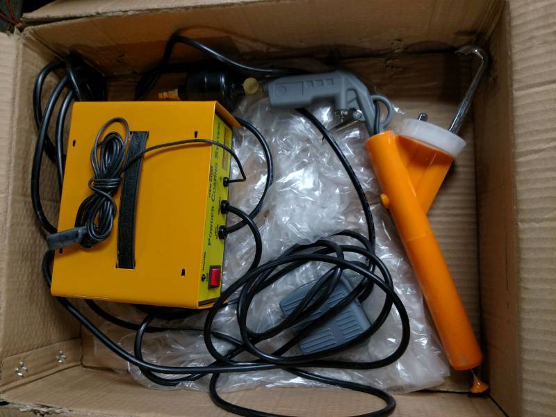 lot 212 image: Chicago Electric Powder Coat System...