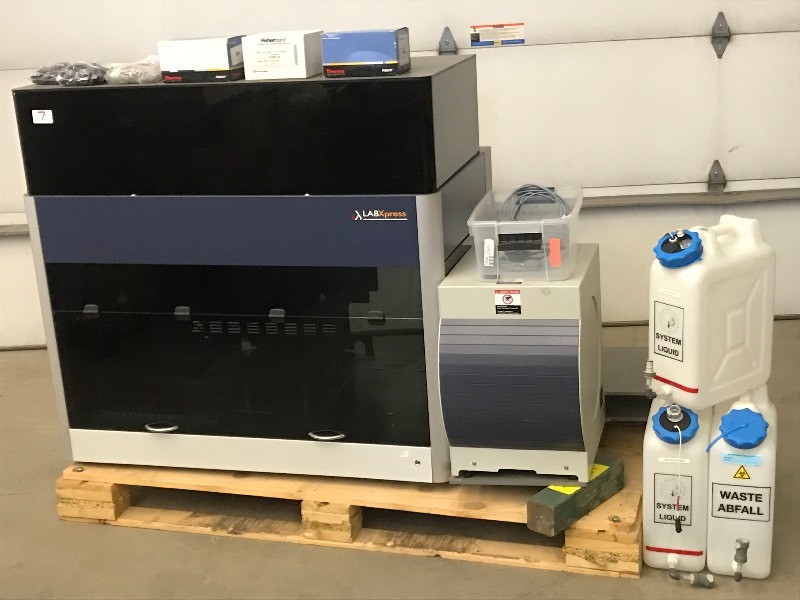lot 7 image: LABXpress Pipettor