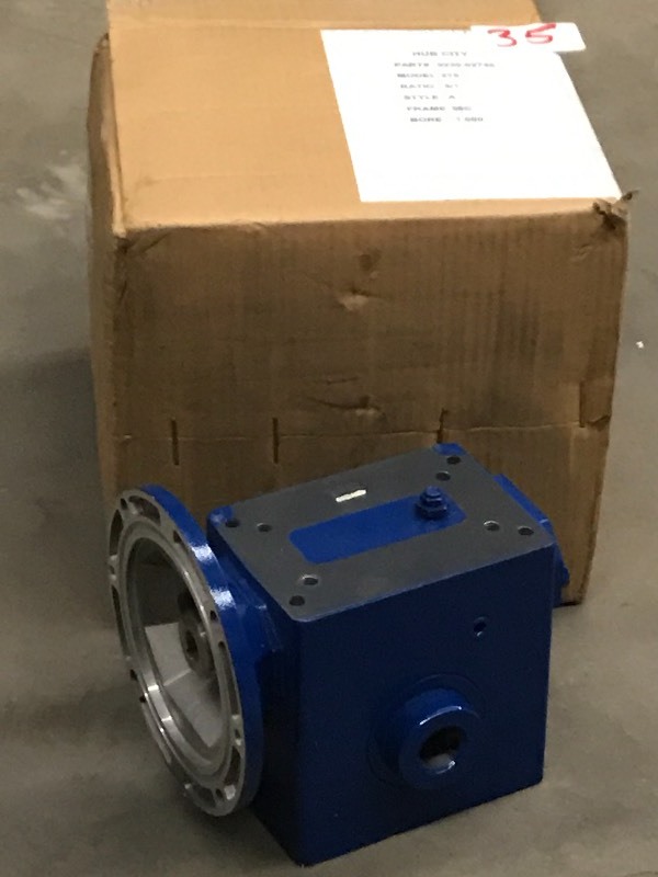 lot 35 image: Hub City Worm Gear Drive