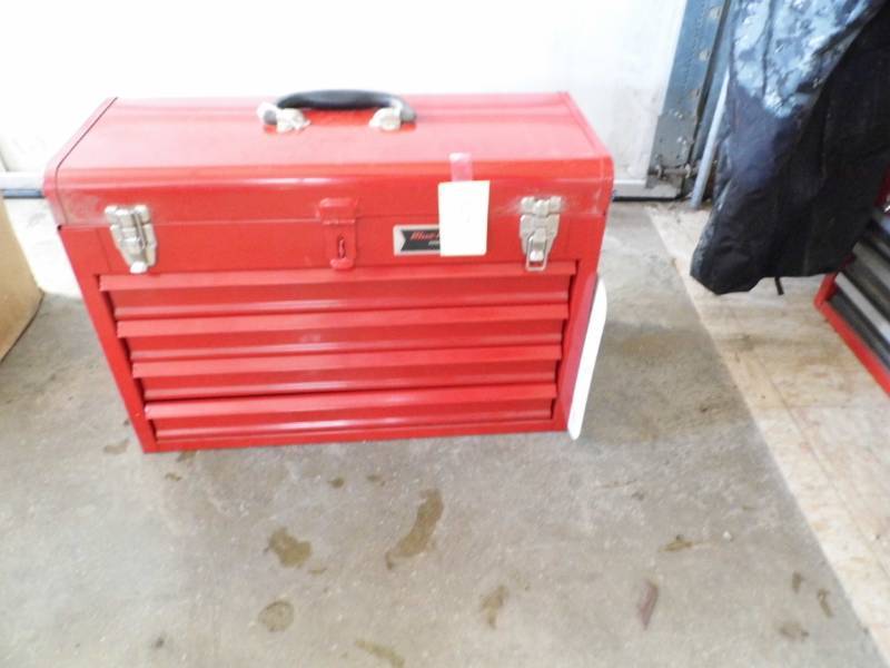 lot 15 image: Blue Point Toolbox