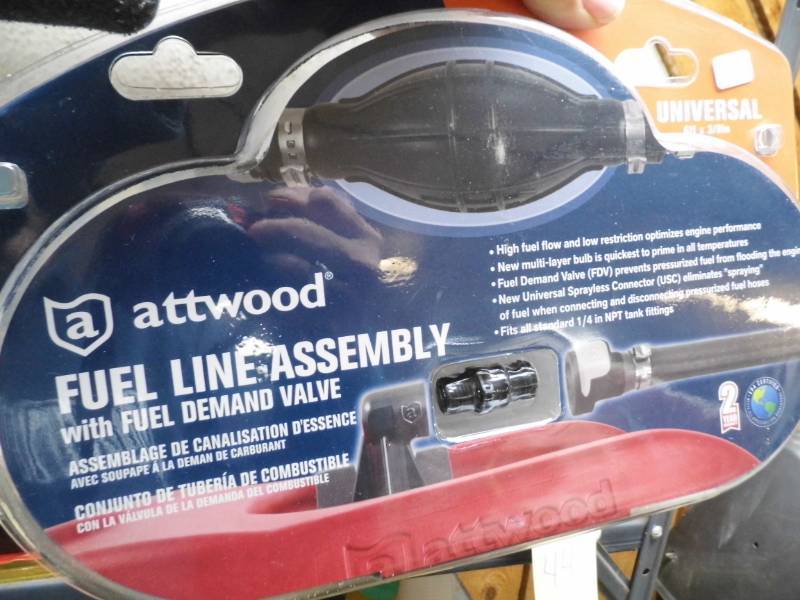 lot 29 image: Attwood Fuel Line Assembly