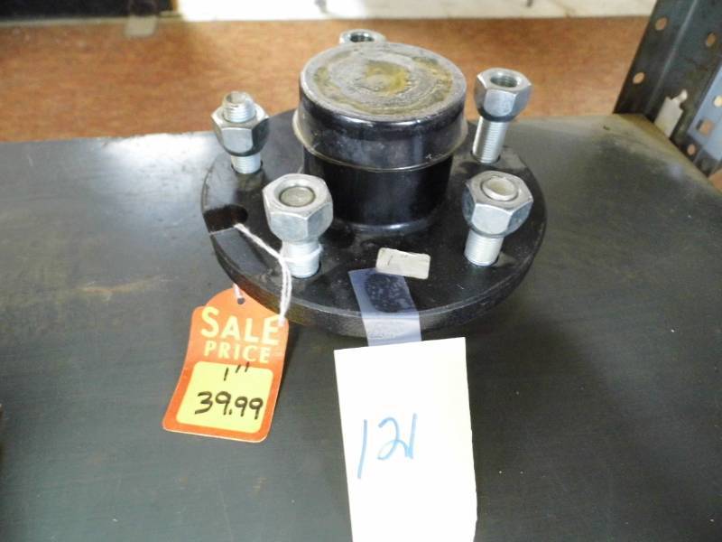 lot 121 image: Hub