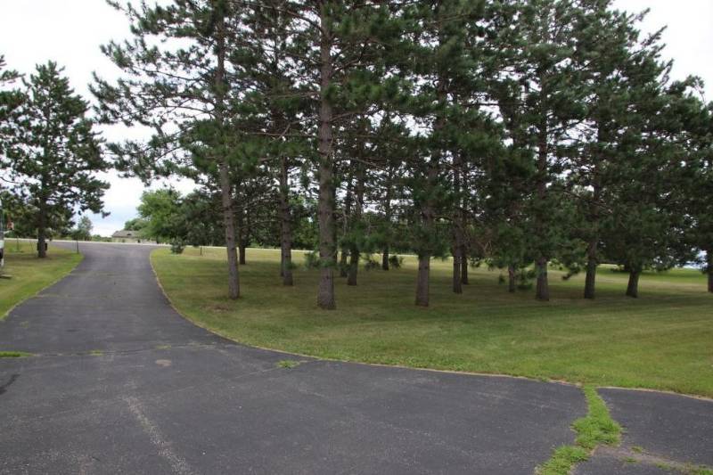 16119 State Highway 24 NW, Clearwater, MN 55320