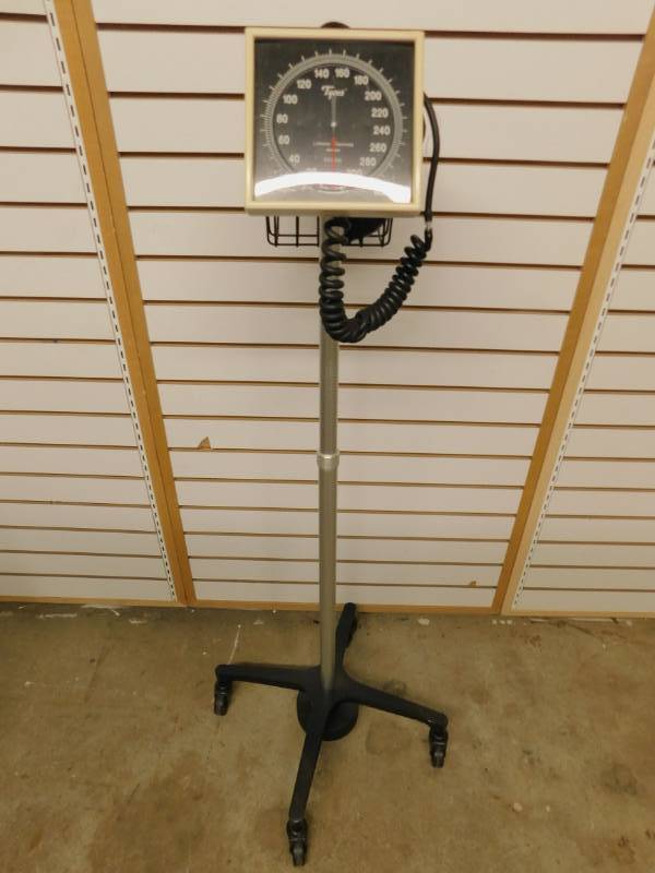 WelchAllyn Sphygmomanome  W WelchAllyn Durable BLOOD Pressure Cuff