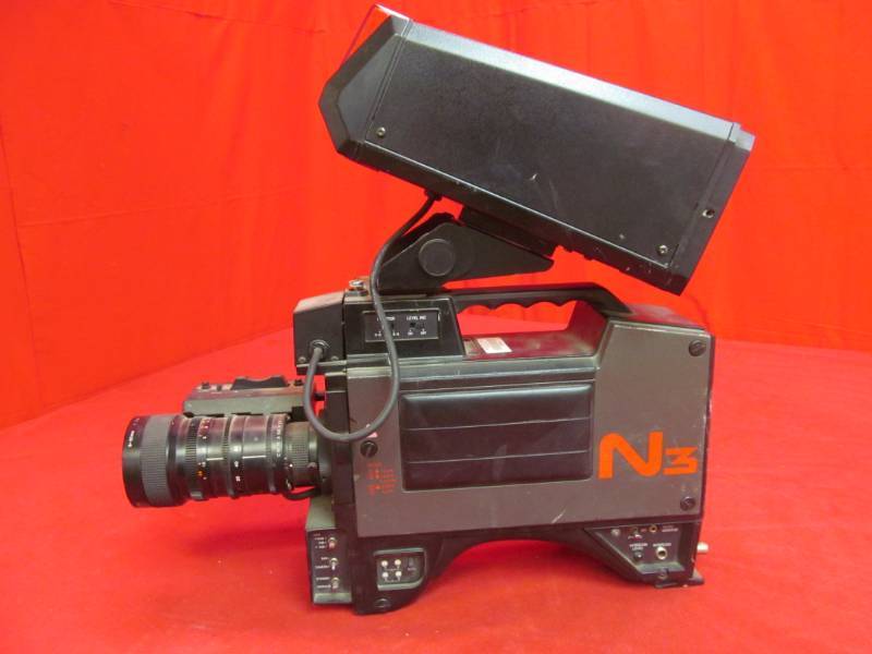 lot 27 image: Panasonic color video camera Model WV-555BN , monitor model WV-VF37B