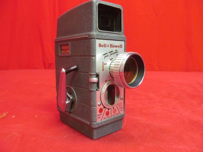 lot 51 image: Bell & Howell Two twenty 8mm camera