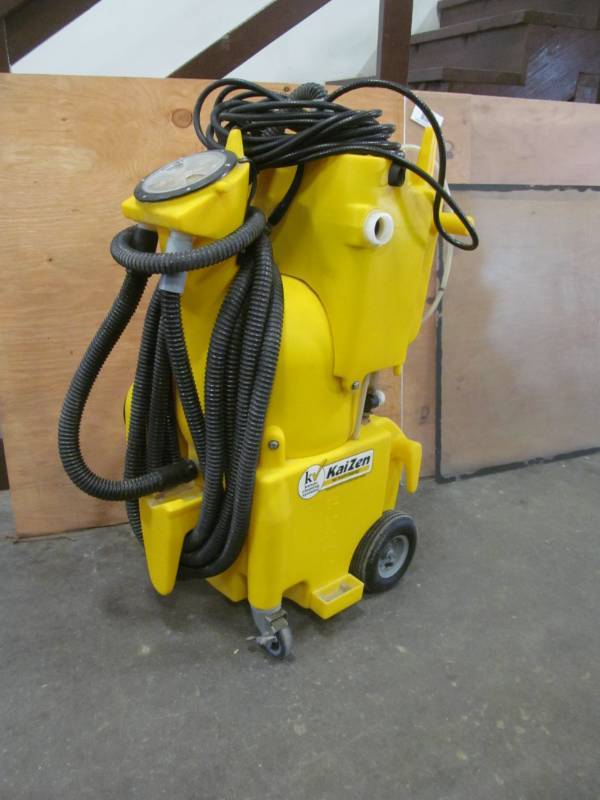 lot 76 image: Kaizen no touch cleaning cleaner with no attachments (Serial # 1635)