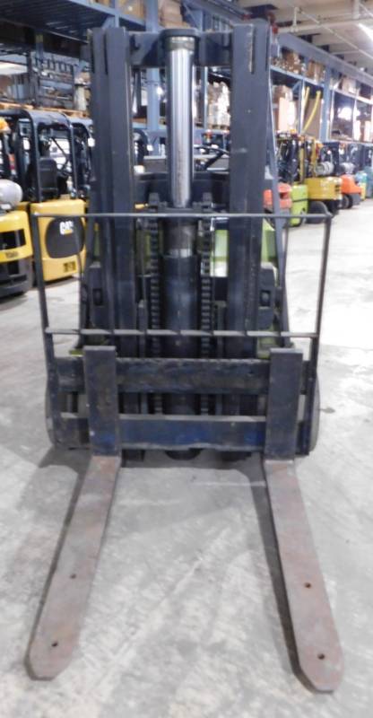 lot 3 image: Clark C500-120 12,000lb Forklift