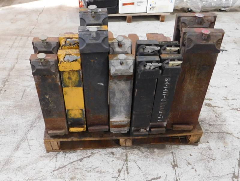 lot 8 image: Pallet of Forklift Forks #2