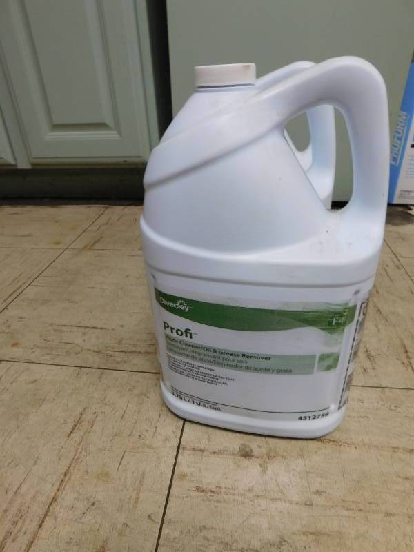 lot 20 image: Diversey Profi Floor CleanerOil & Grease Remover