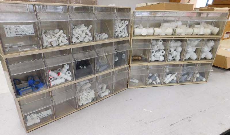 lot 43 image: Plastic Part Bins w Misc. John Guest Connectors #5