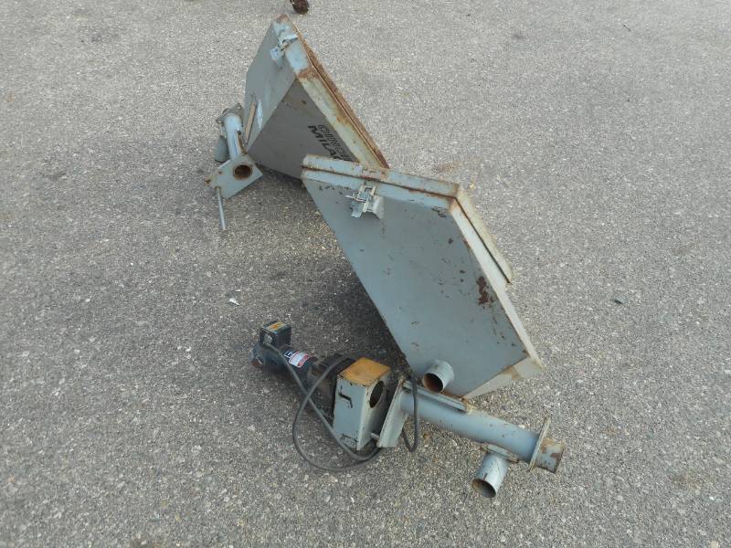 Auger Hoppers