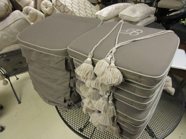 lot 325 image: PATIO CUSHIONS