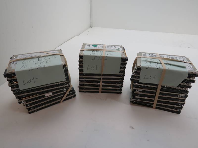 lot 9 image: Lot of 30 IDE Hard Drives 20 60GB Hard Drives 10 80GB Hard Drives
