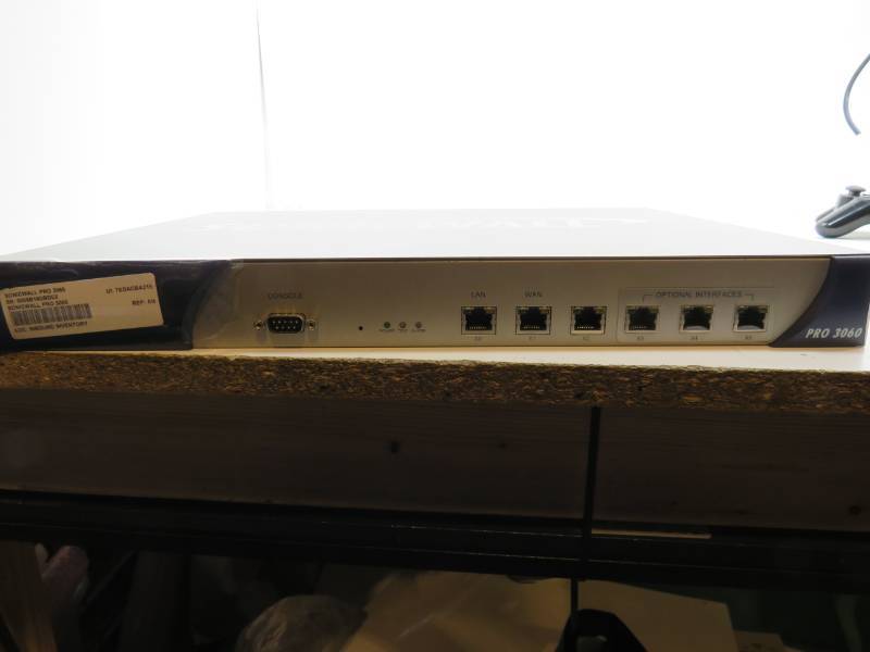 lot 54 image: SonicWall PRO 3060 - security appliance