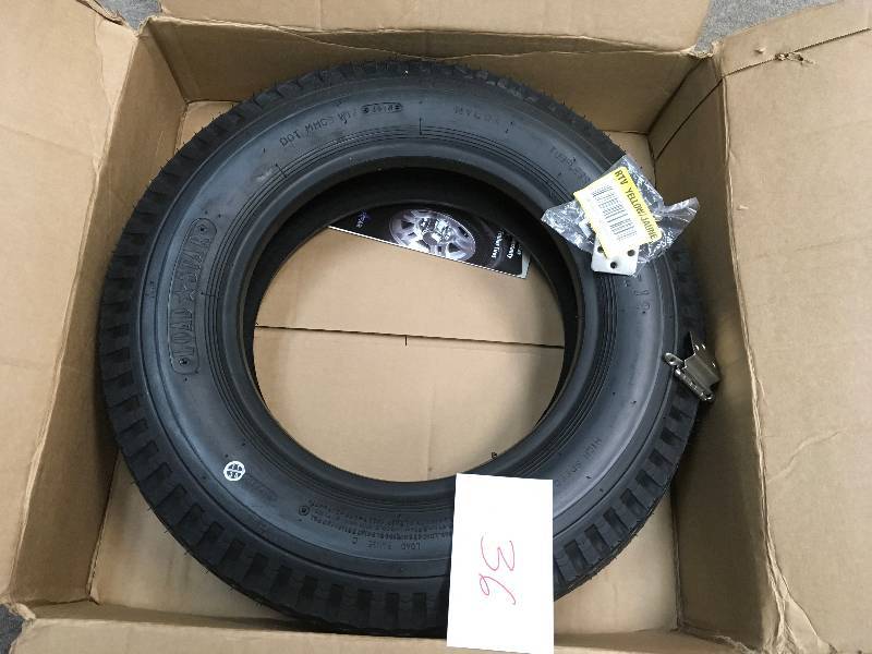 lot 36 image: 530-12 Load Range C Trailer Tire not used