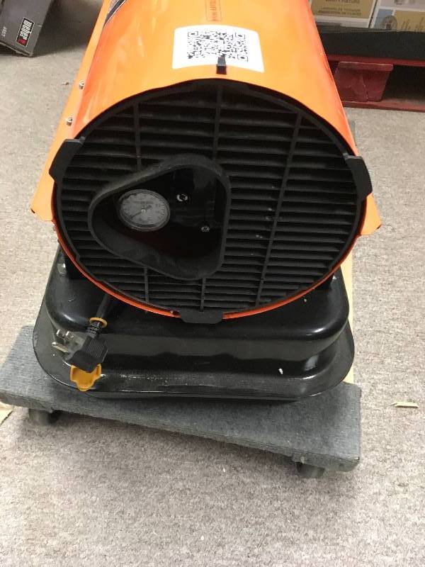lot 14 image: Dyna-Glo Pro 135K BTU Forced-Air Kerosene Portable Heater in good condition