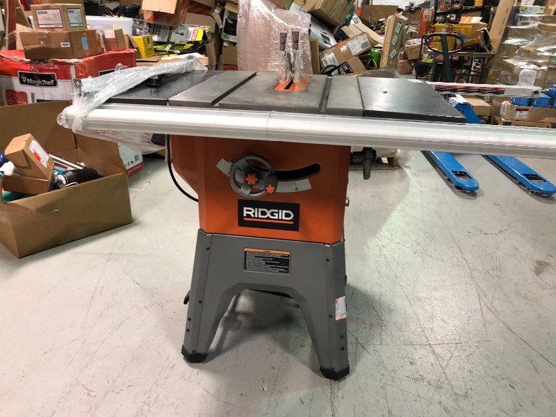 RIDGID 13 Amp 10 in. Professional Cast Iron Table Saw in good condition ...