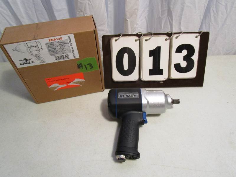 lot 13 image: Eagle 12 Impact Wrench