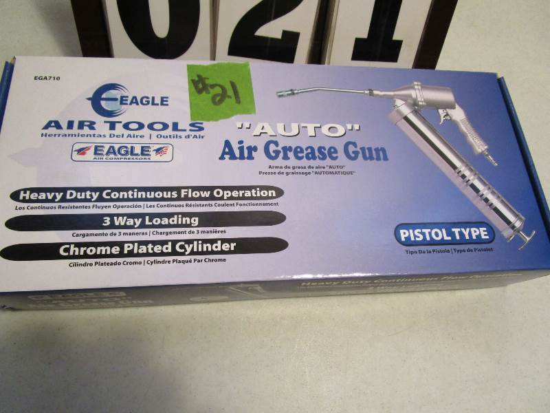 lot 21 image: Eagle Grease Gun