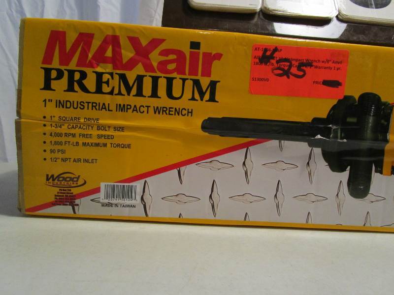 lot 25 image: Max Air Premium 1 Industrial Impact Wrench