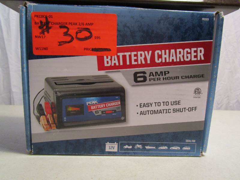 lot 30 image: Peak Battery Charger