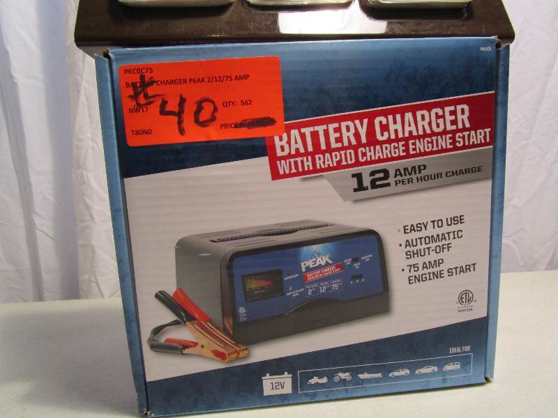 lot 40 image: Peak Battery Charger