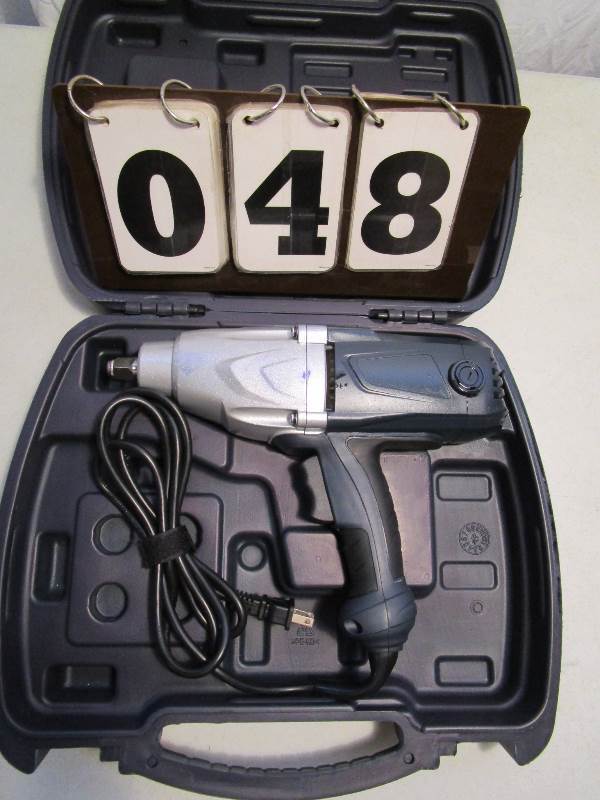 lot 48 image: Premium BrandsMastercraft Impact Wrench
