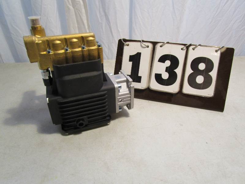 lot 138 image: Pressure Washer Replacement Pump - Annovi - 3000 psi